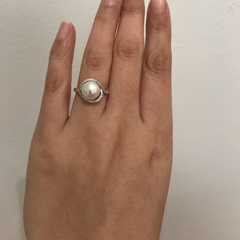 Silver fresh water pearl engagement ring fashion